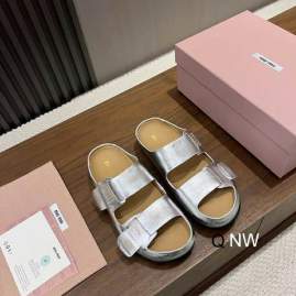 Picture of Miumiu Slippers _SKUMiuMiusz35-40NW0401233